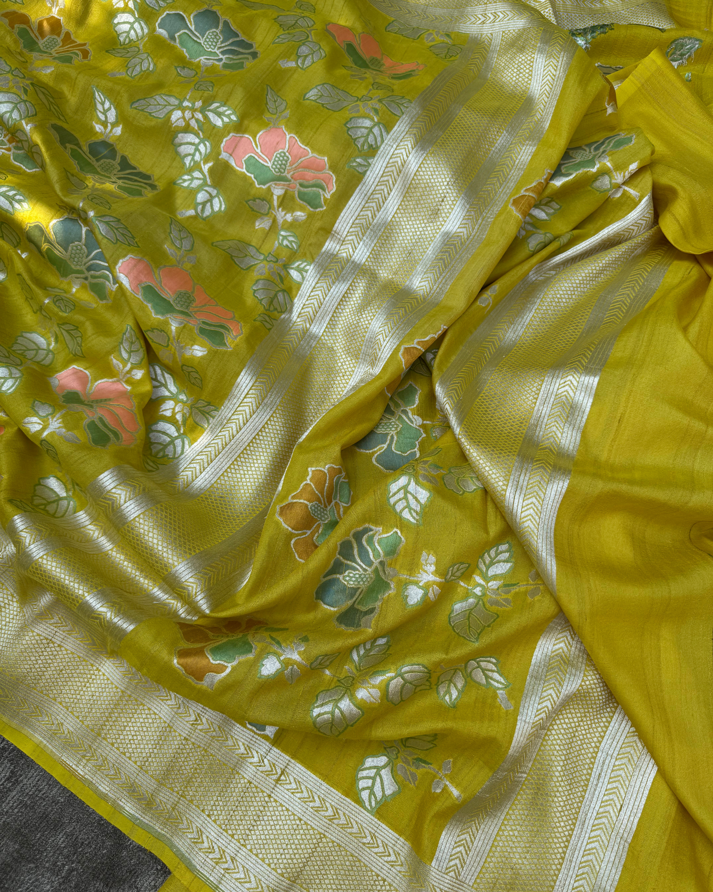 Parrot Green Pure Banarasi Tussar Georgette Saree