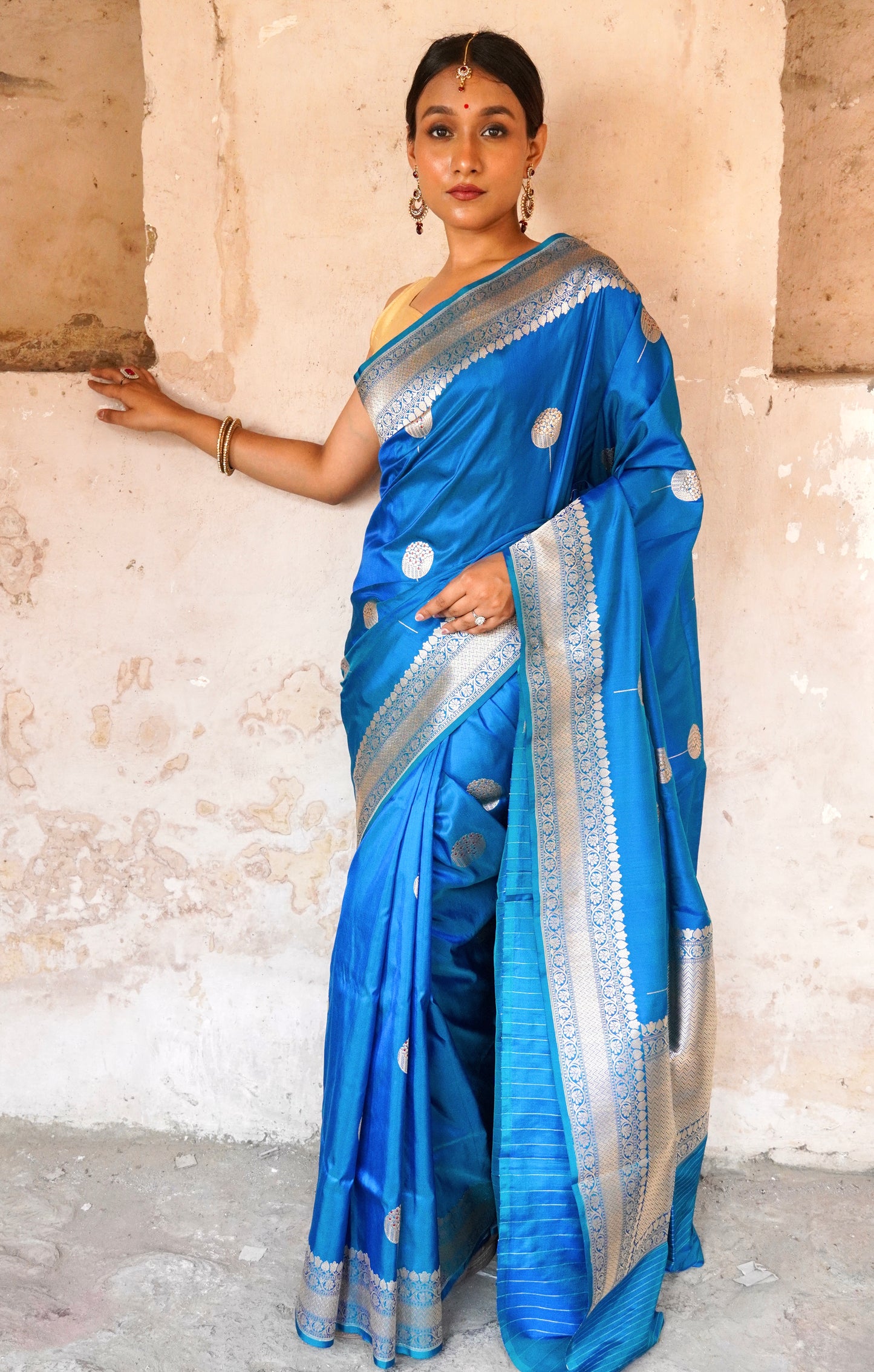 'Aayat' Orchid Blue Alfi Handweave Banarasi Katan Saree